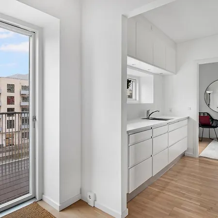 Sanders Arena - Precious Three-bedroom Close To Metro Station Kopenhagen