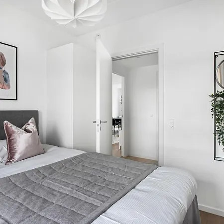 Sanders Arena - Precious Three-bedroom Close To Metro Station Appartement Kopenhagen